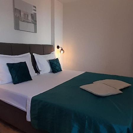 Apartments San Paulo オミシュ エクステリア 写真