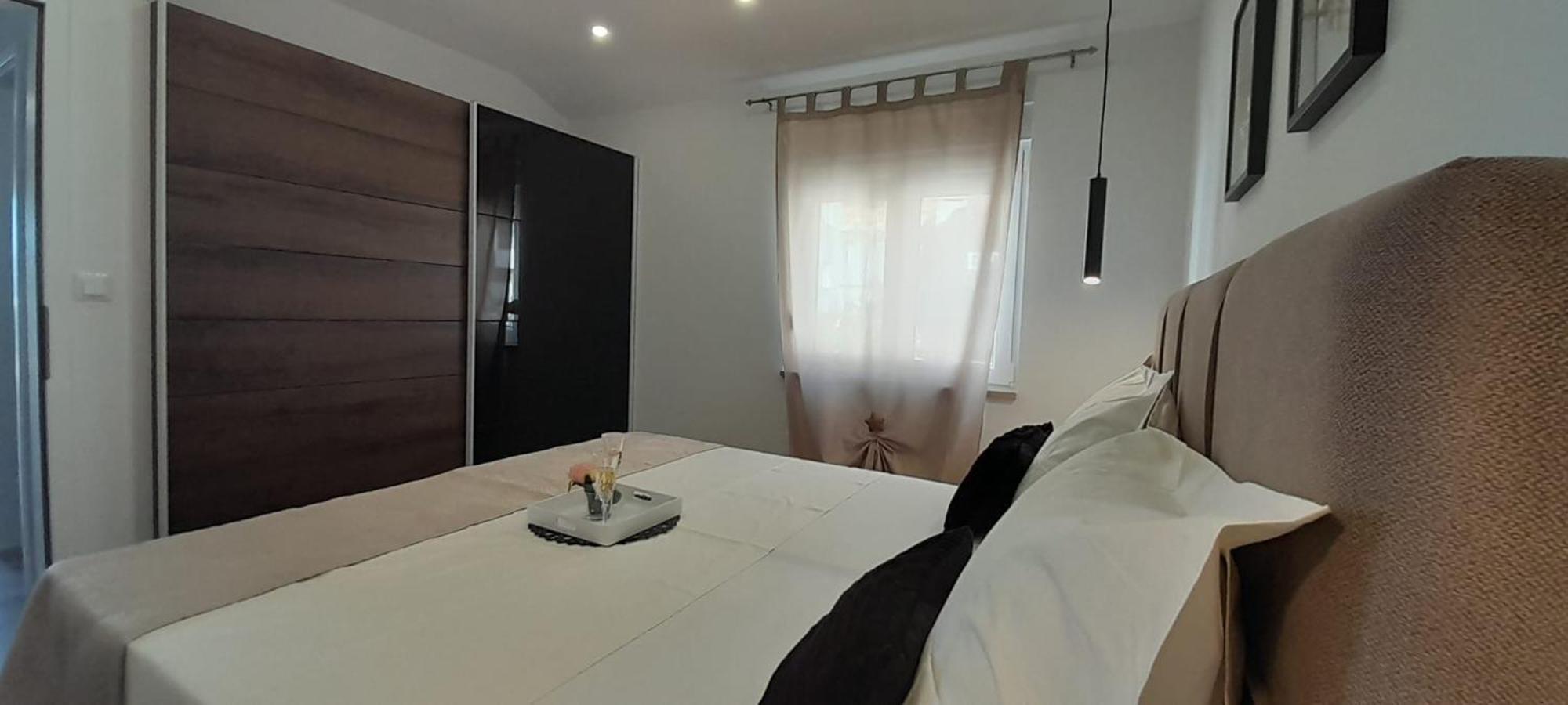 Apartments San Paulo オミシュ エクステリア 写真