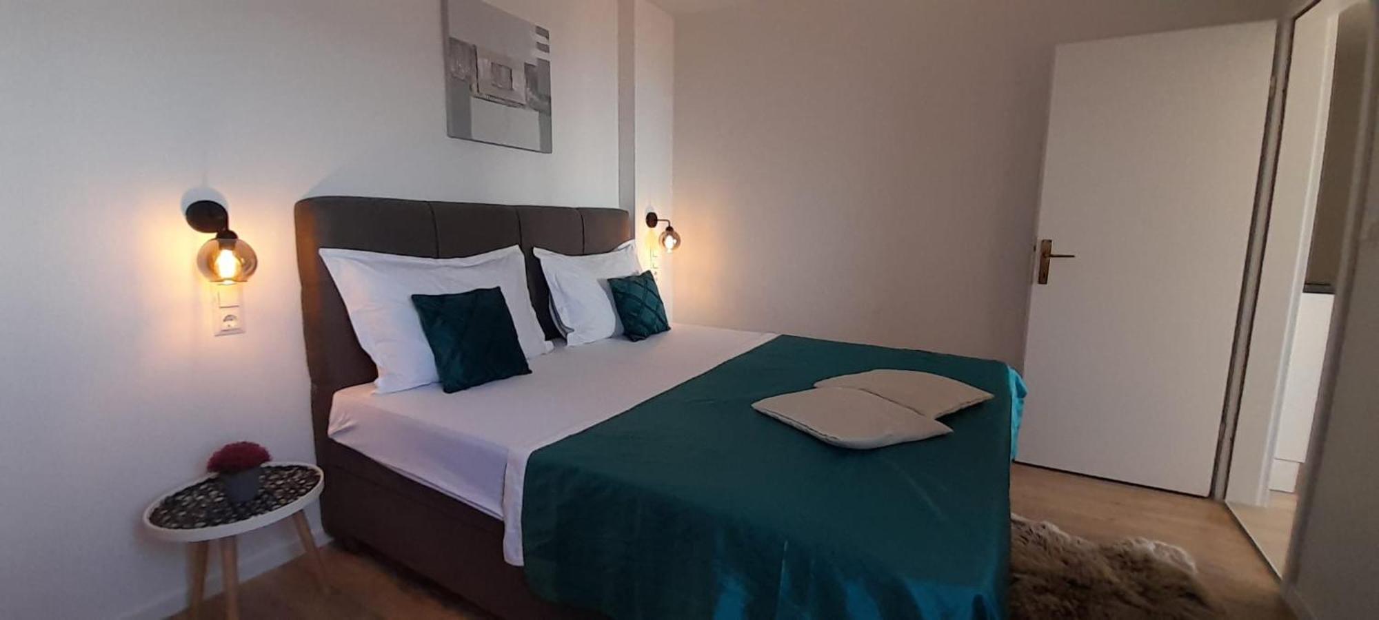Apartments San Paulo オミシュ エクステリア 写真